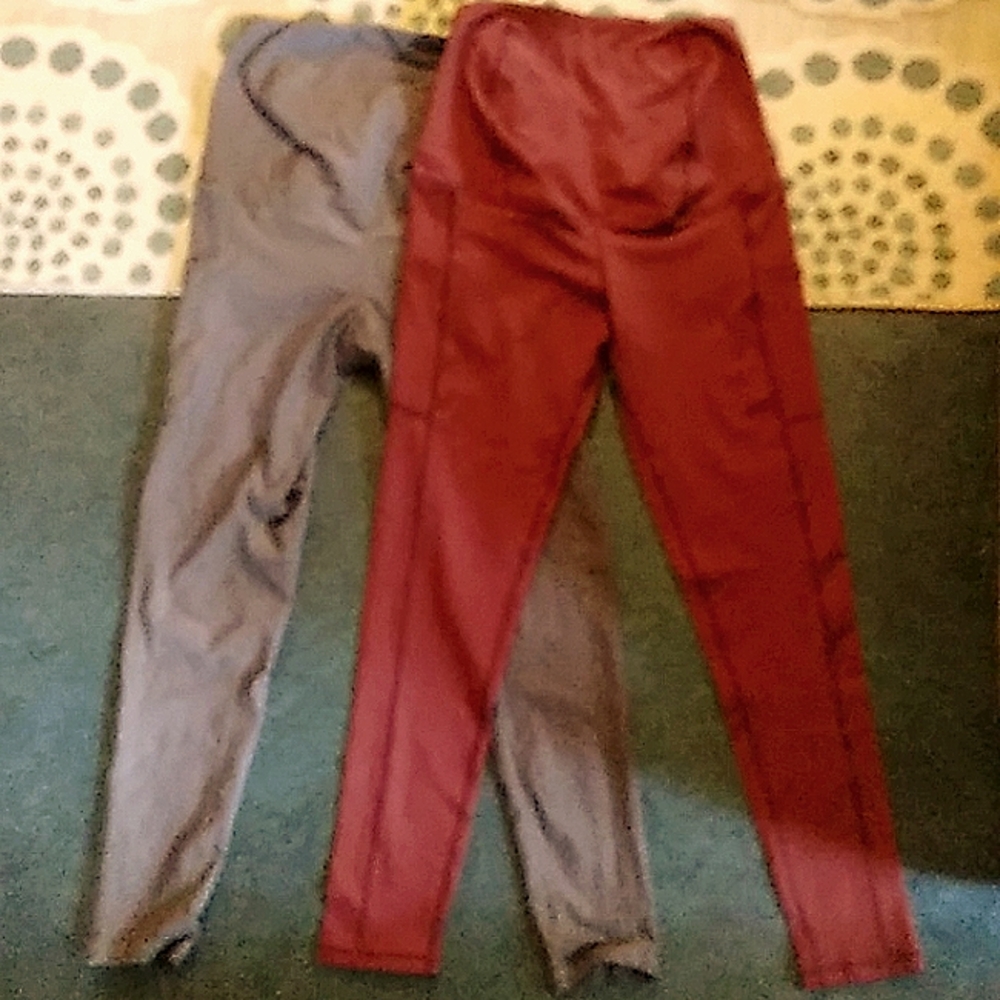 NWOT maternity leggings